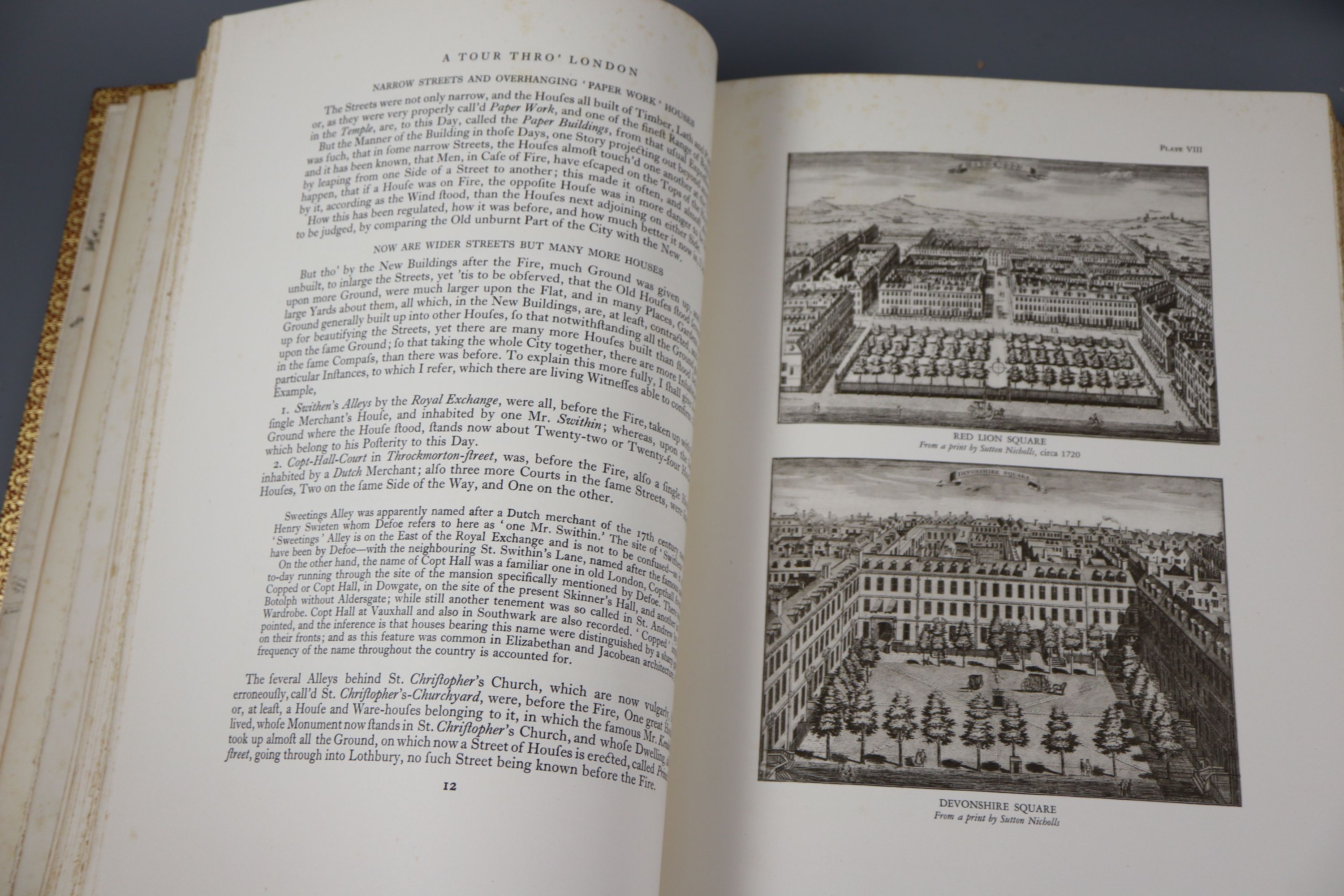 Defoe, Daniel - A Tour Through London,